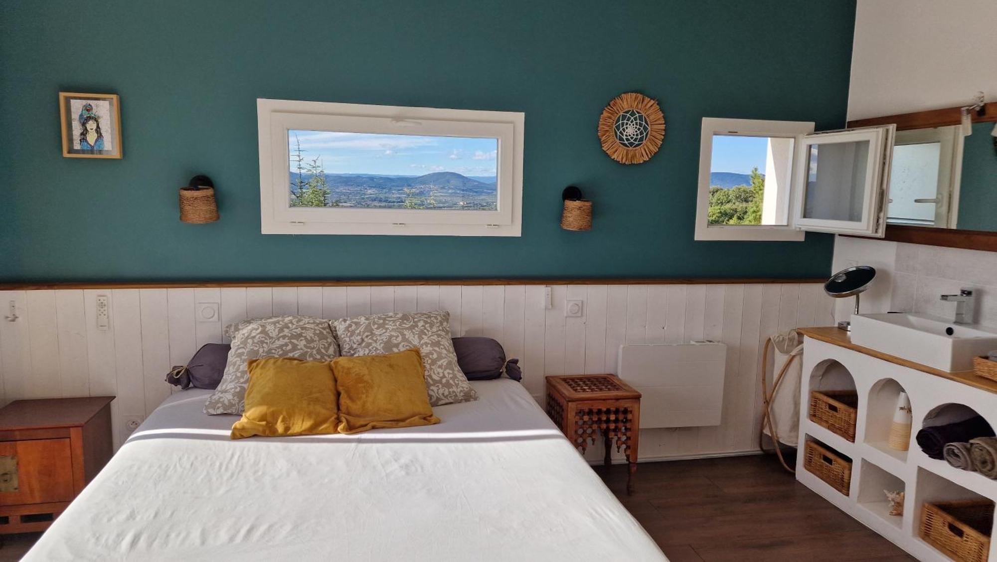 Reve D'Escapade Chambre Avec Vue Sublime Sur Les Cevennes Ardechoises Barjac  Extérieur photo